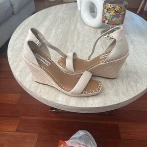 Steve Madden Beige Wedge Sandals